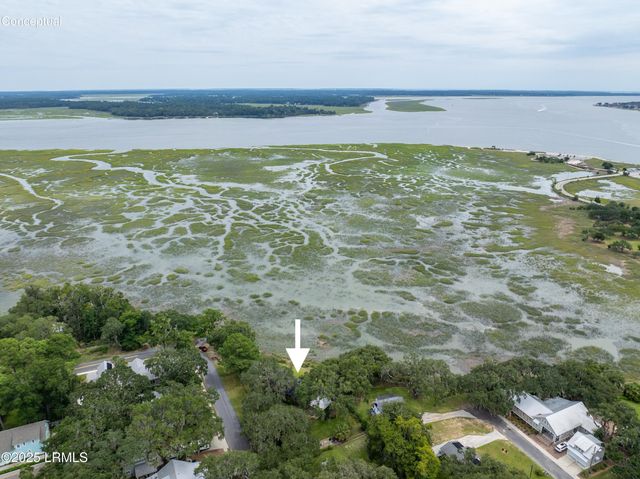 807 11th Street, Port Royal, SC 29935