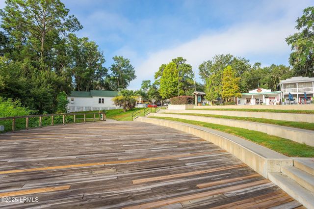 807 11th Street, Port Royal, SC 29935