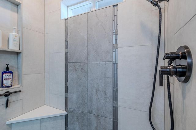 3059 Sycamore Way, Medford, OR 97504