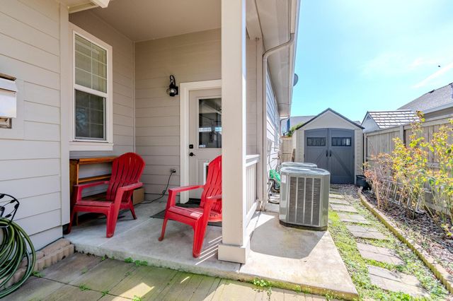 3059 Sycamore Way, Medford, OR 97504