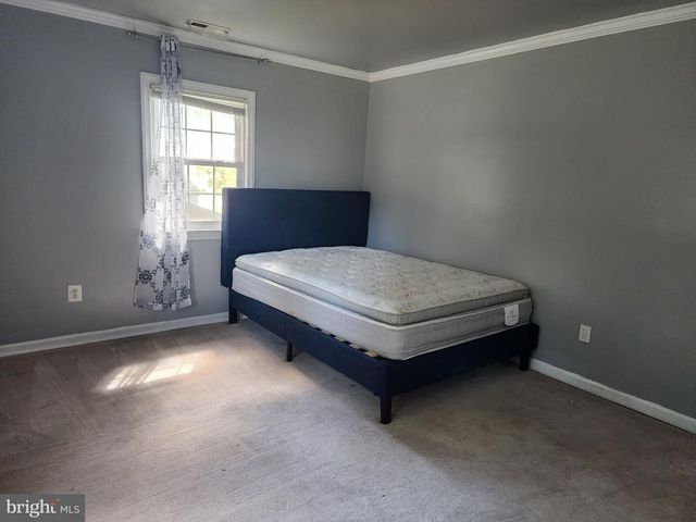 13 MAIN, Huntingtown, MD 20639