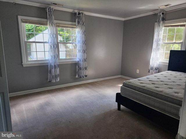 13 MAIN, Huntingtown, MD 20639