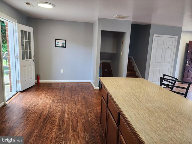 13 MAIN, Huntingtown, MD 20639