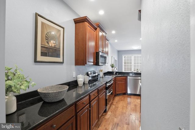 1459 HAMMOCK WAY, Lancaster, PA 17601