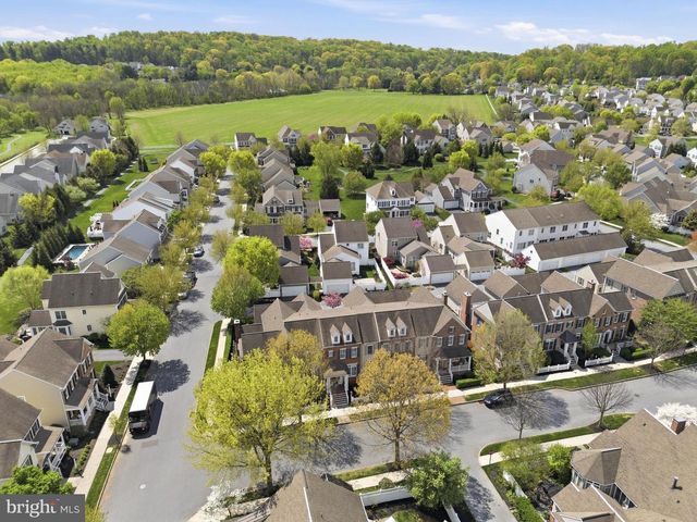 1459 HAMMOCK WAY, Lancaster, PA 17601