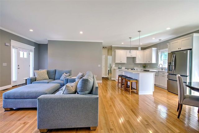 9 Cassidy Trail, Coventry, RI 02816