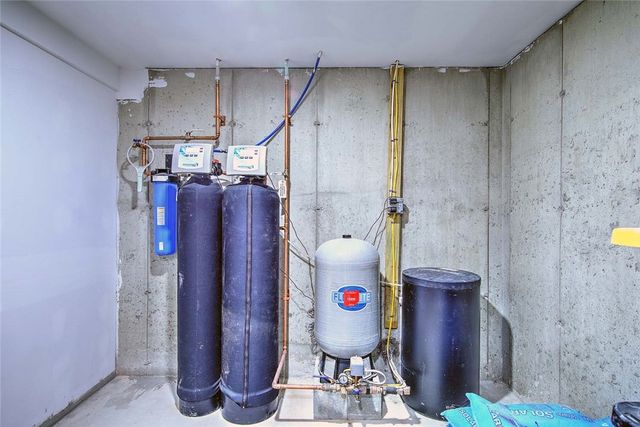 9 Cassidy Trail, Coventry, RI 02816