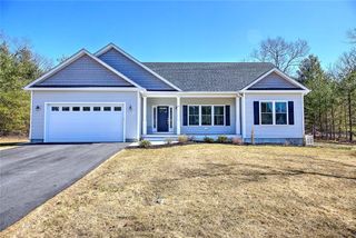 9 Cassidy Trail, Coventry, RI 02816