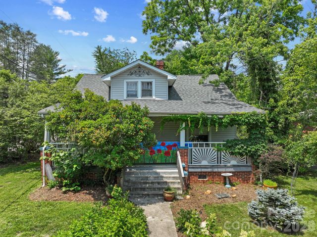 49 Church Street, Weaverville, NC 28787
