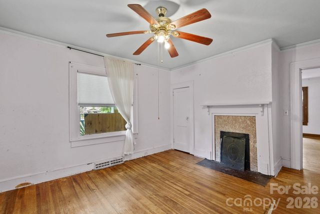 49 Church Street, Weaverville, NC 28787