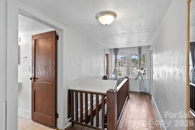 49 Church Street, Weaverville, NC 28787
