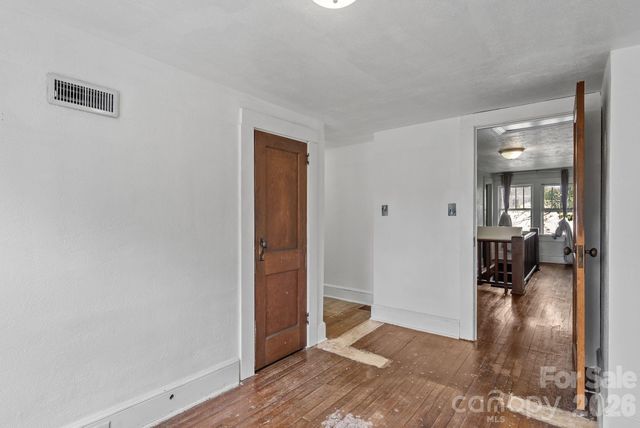 49 Church Street, Weaverville, NC 28787