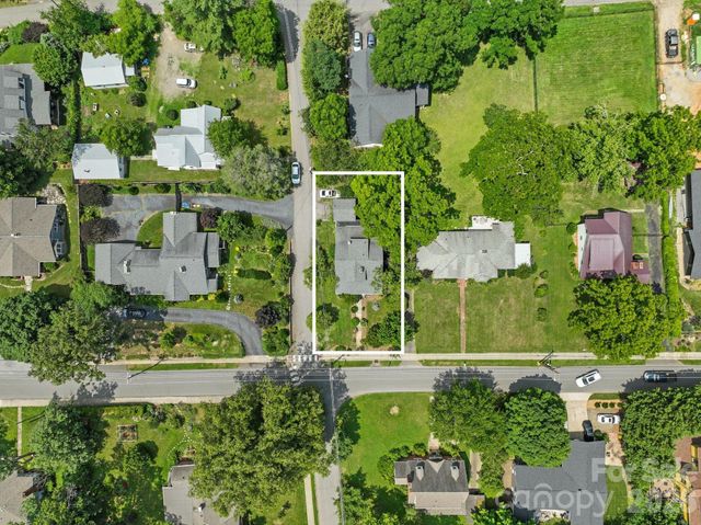 49 Church Street, Weaverville, NC 28787