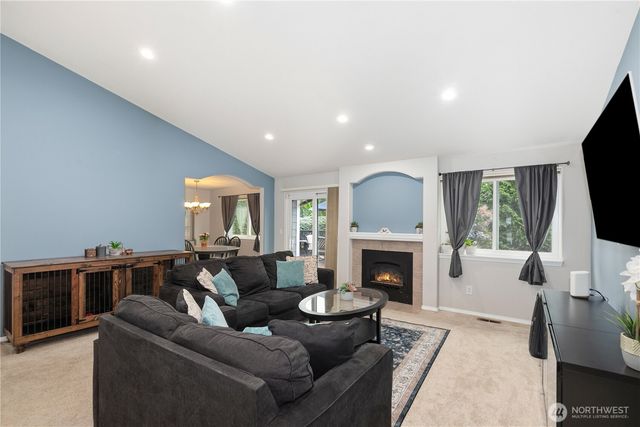 21642 117th Place SE, Kent, WA 98031