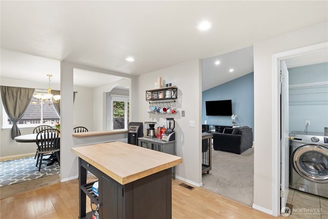 21642 117th Place SE, Kent, WA 98031