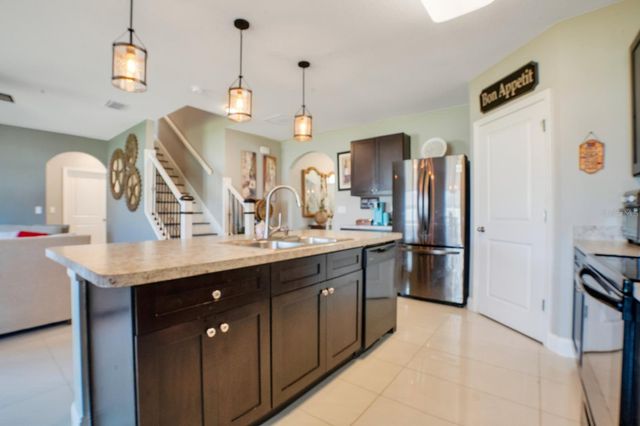 4583 NE 27TH STREET, Ocala, FL 34470