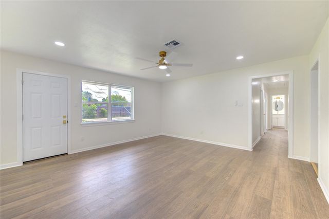 13227 James Lane, Stafford, TX 77477
