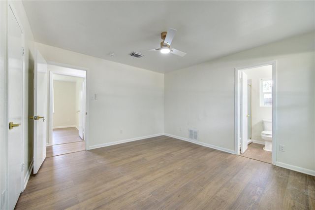 13227 James Lane, Stafford, TX 77477