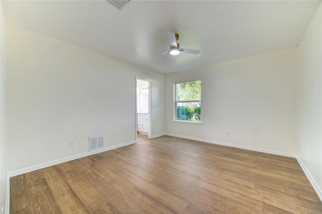 13227 James Lane, Stafford, TX 77477