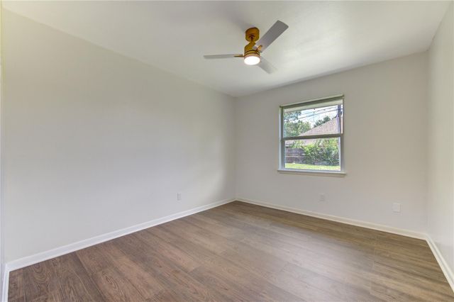 13227 James Lane, Stafford, TX 77477