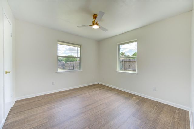 13227 James Lane, Stafford, TX 77477