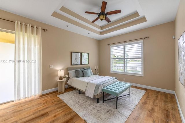 10684 NW 64th Ct, Parkland, FL 33076