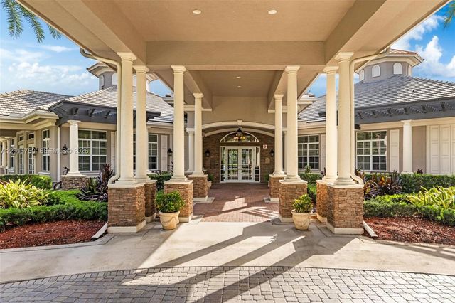 10684 NW 64th Ct, Parkland, FL 33076