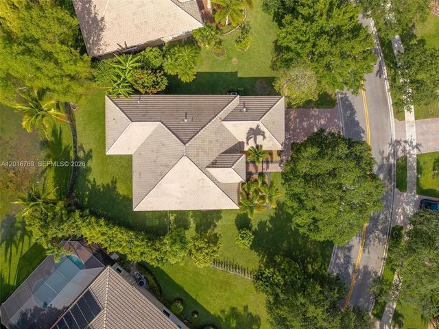 10684 NW 64th Ct, Parkland, FL 33076