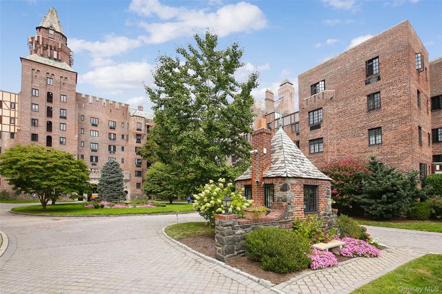 66 Milton Road G42, Rye, NY 10580