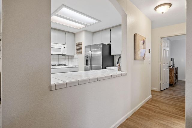 1903 Henshaw Avenue, Tulare, CA 93274