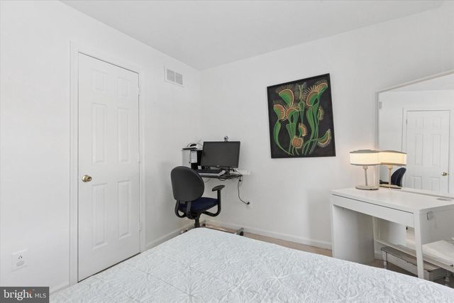 15 MAPLE AVE, Line Lexington, PA 18932