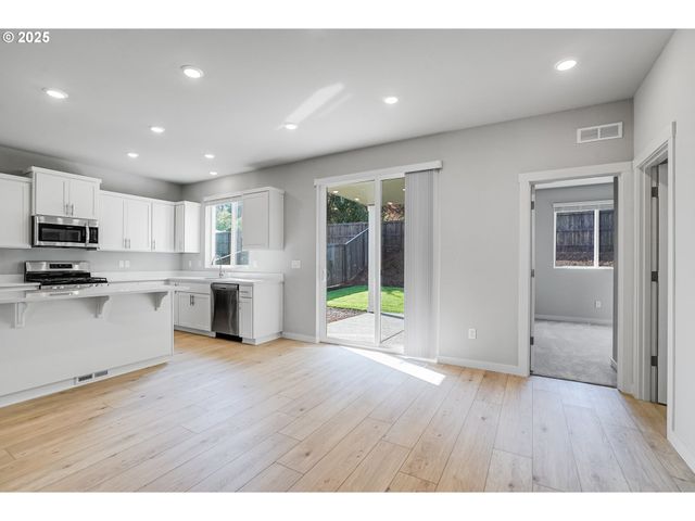 3314 BUTTE Dr, Forest Grove, OR 97116