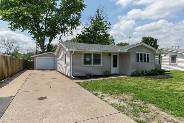 2306 9th Street, Silvis, IL 61282