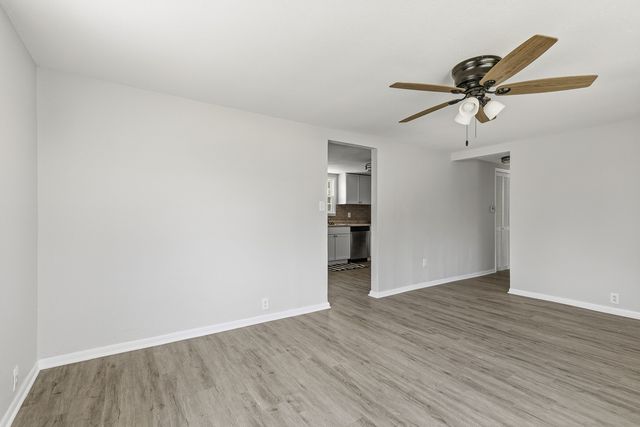 2306 9th Street, Silvis, IL 61282