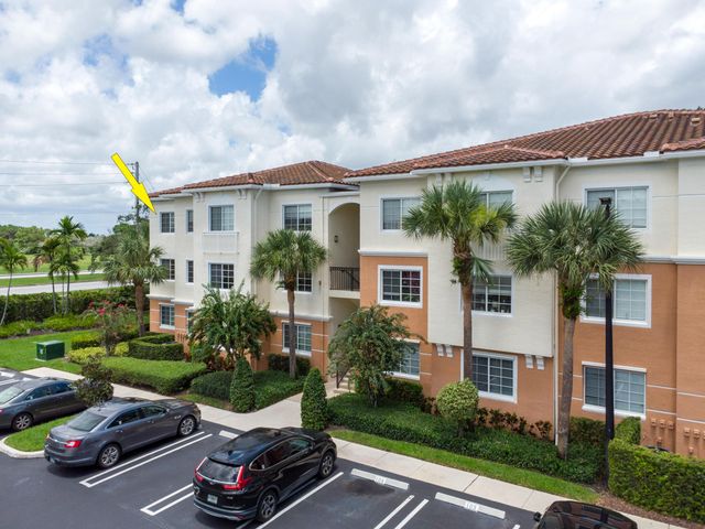 9857 Baywinds Drive 9301, West Palm Beach, FL 33411