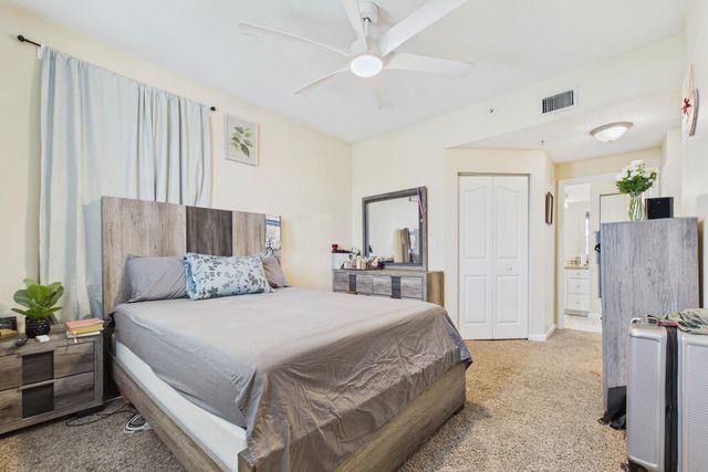 9857 Baywinds Drive 9301, West Palm Beach, FL 33411