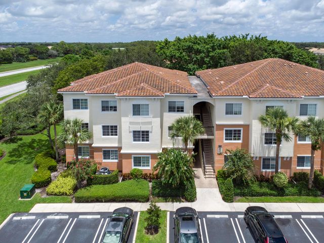 9857 Baywinds Drive 9301, West Palm Beach, FL 33411