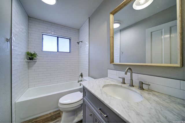 815 SILVER SPRUCE, San Antonio, TX 78232