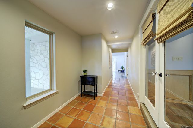 815 SILVER SPRUCE, San Antonio, TX 78232