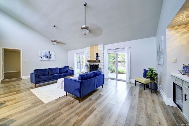 815 SILVER SPRUCE, San Antonio, TX 78232