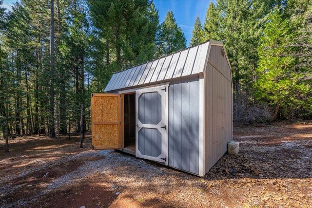 8495 Sky Tree Lane, Shingletown, CA 96088