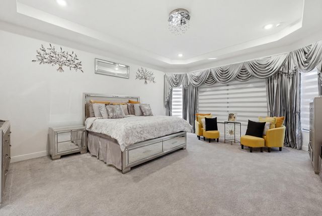 5395 Saint Vincent Lane, The Acreage, FL 33470