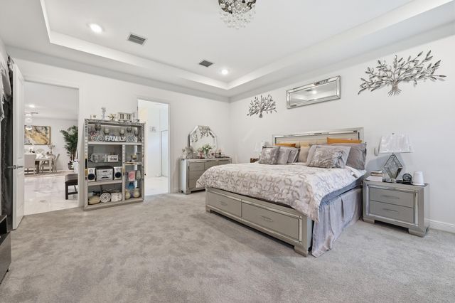 5395 Saint Vincent Lane, The Acreage, FL 33470