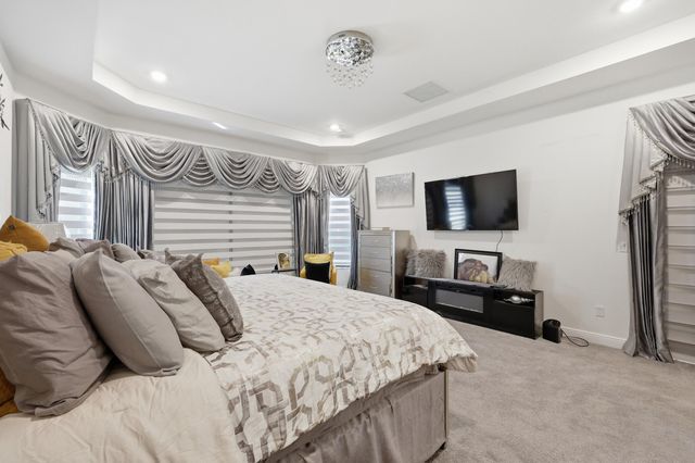 5395 Saint Vincent Lane, The Acreage, FL 33470