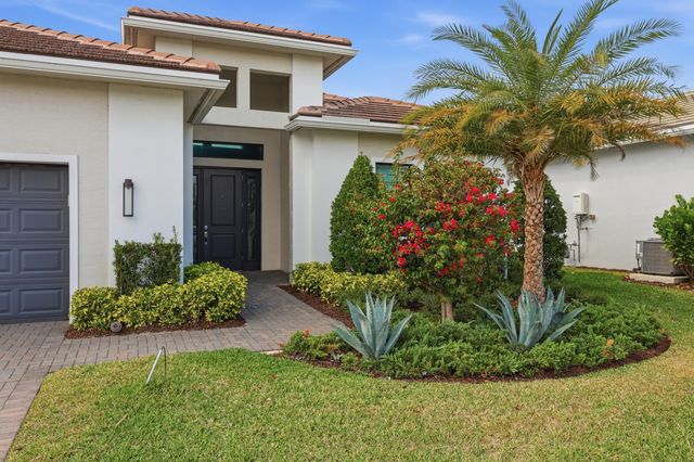 5395 Saint Vincent Lane, The Acreage, FL 33470