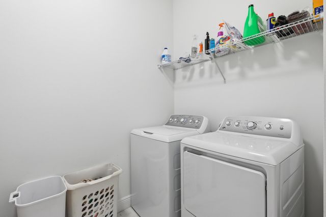 5395 Saint Vincent Lane, The Acreage, FL 33470