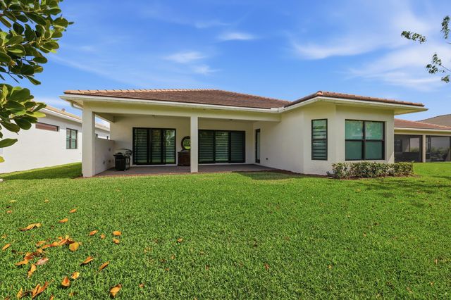 5395 Saint Vincent Lane, The Acreage, FL 33470