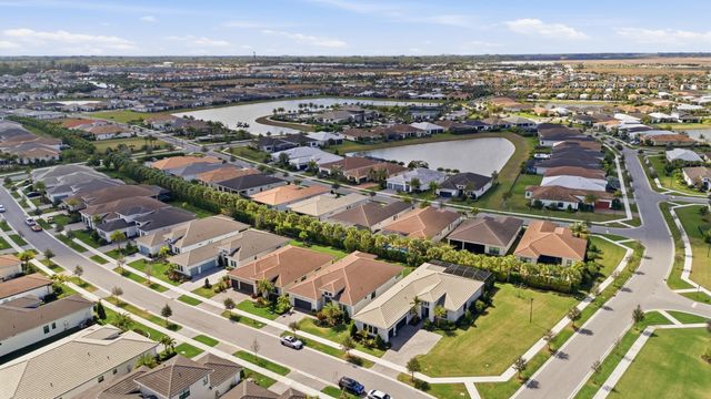 5395 Saint Vincent Lane, The Acreage, FL 33470