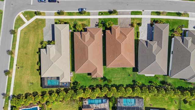 5395 Saint Vincent Lane, The Acreage, FL 33470