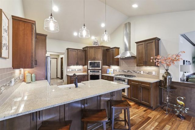 6267 Enclave Circle, Johnston, IA 50131
